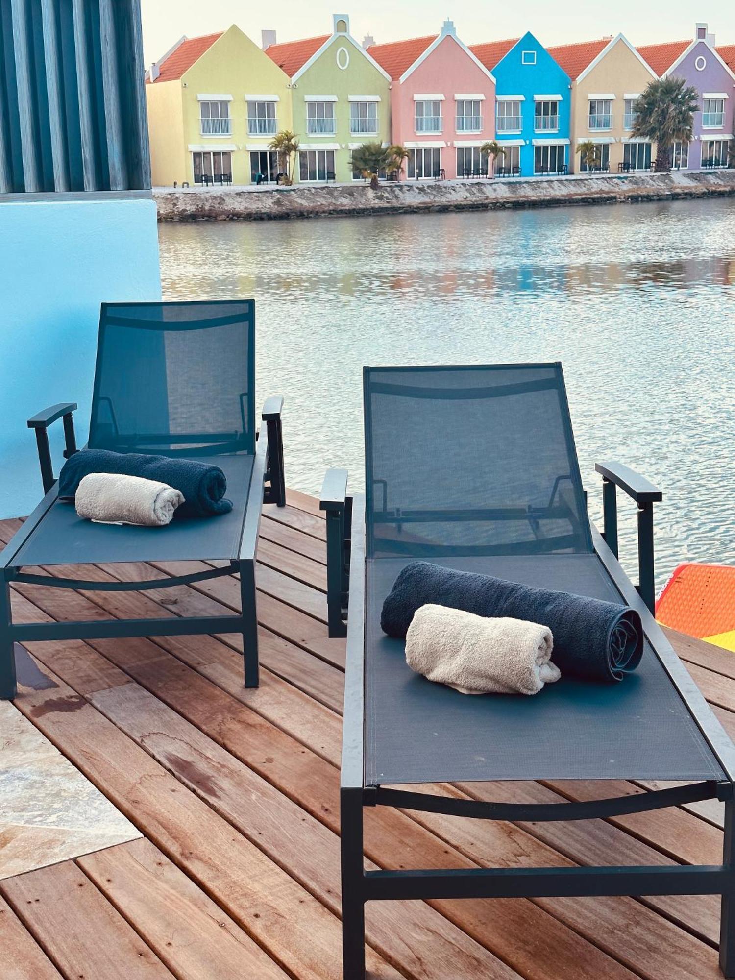 Kas Manta Watervillas Кралендижк Екстериор снимка