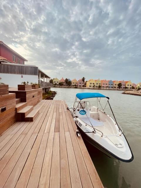 Kas Manta Watervillas Кралендижк Екстериор снимка